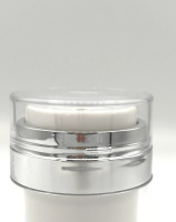 Дозатор  белый с серебряной метализацией к вакуумной банке JY124A (30 мл.) (верхняя часть)