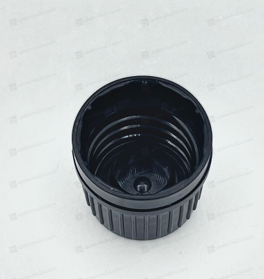 Крышка 18/410 черная с КПВ и бортиками BC1518.220.1B