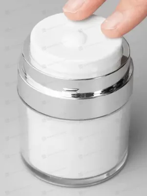 Дозатор  белый с серебряной метализацией к вакуумной банке JY124A (50 мл.) (верхняя часть)
